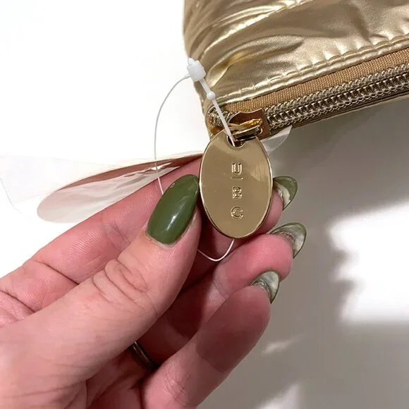 NWT Ulta Gold Metallic Makeup Bag - Picture 3 of 3